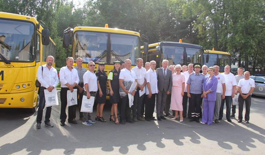 В Минской области выбрали лучшего водителя школьного автобуса